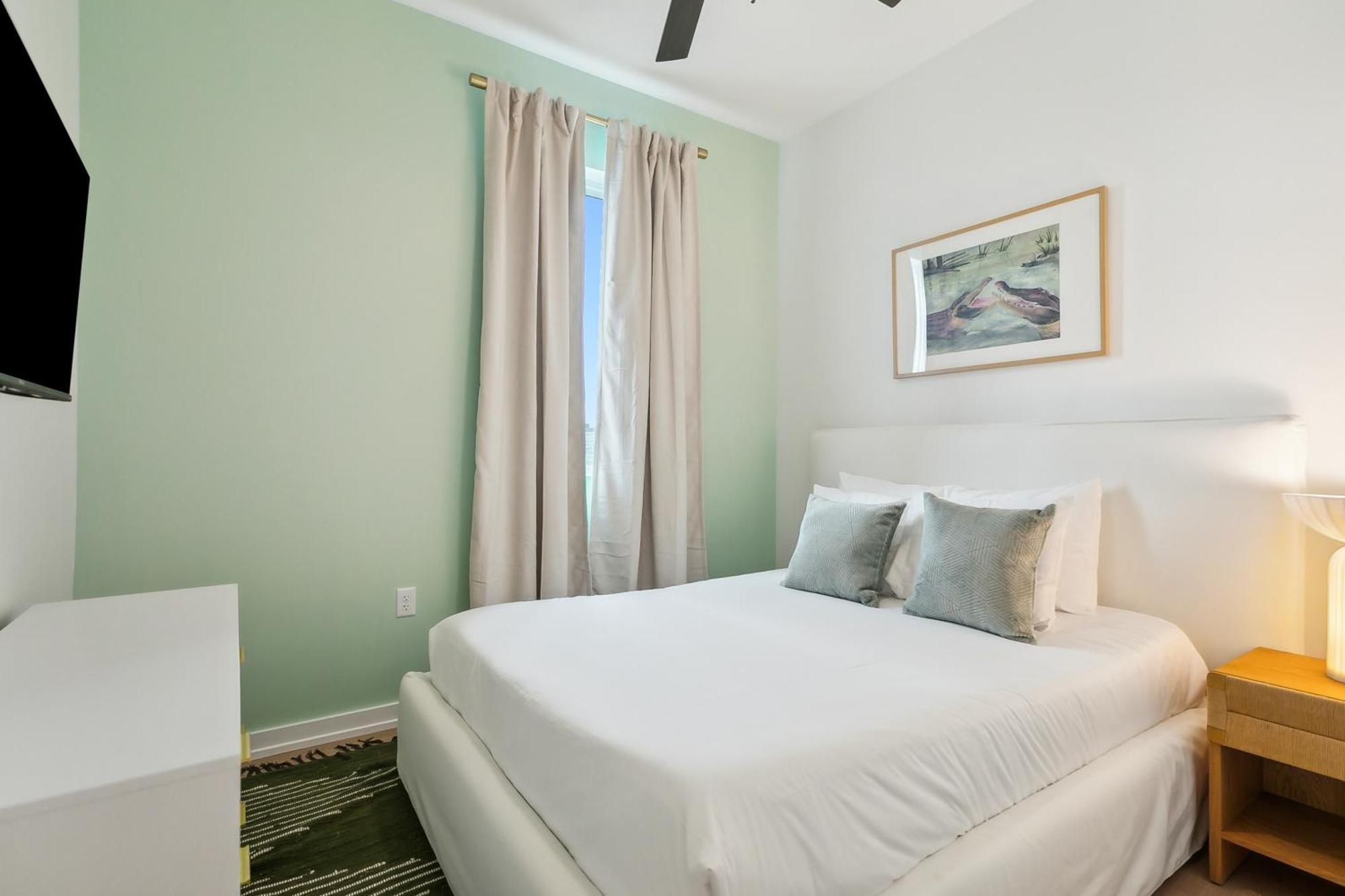 The Revelry Aparthotel Ню Орлиънс Екстериор снимка